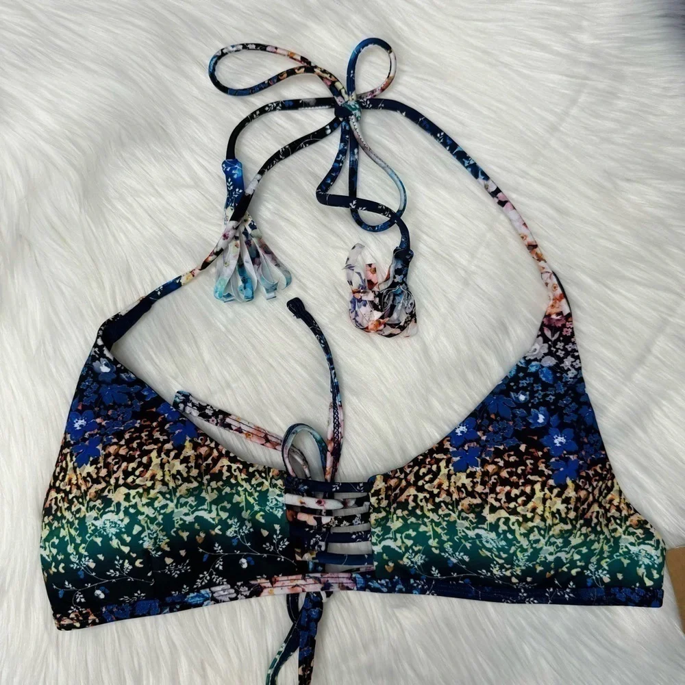 NWT Rachel Roy Midnight Garden Floral Bikini Top Small